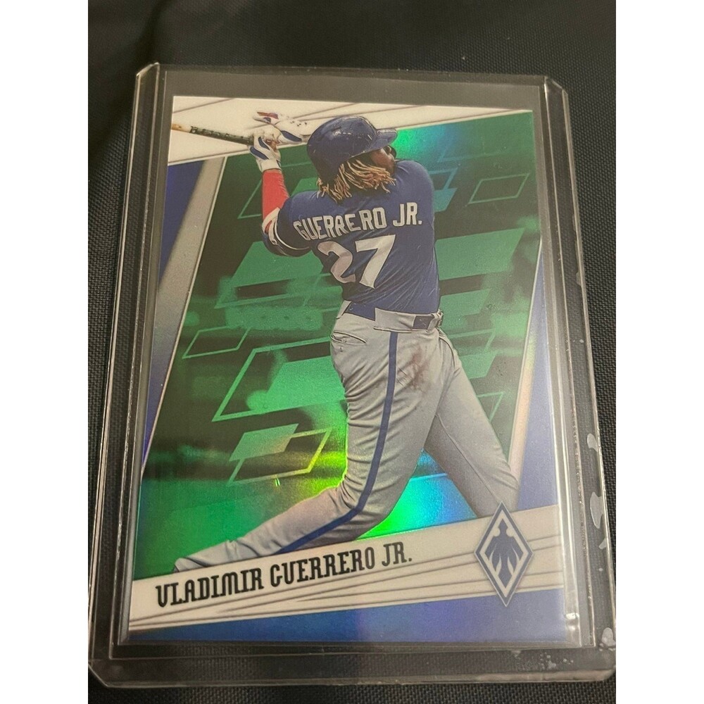 2020 Panini Chronicles Phoenix Green Prizm #12 Vladimir Guerrero Jr /50